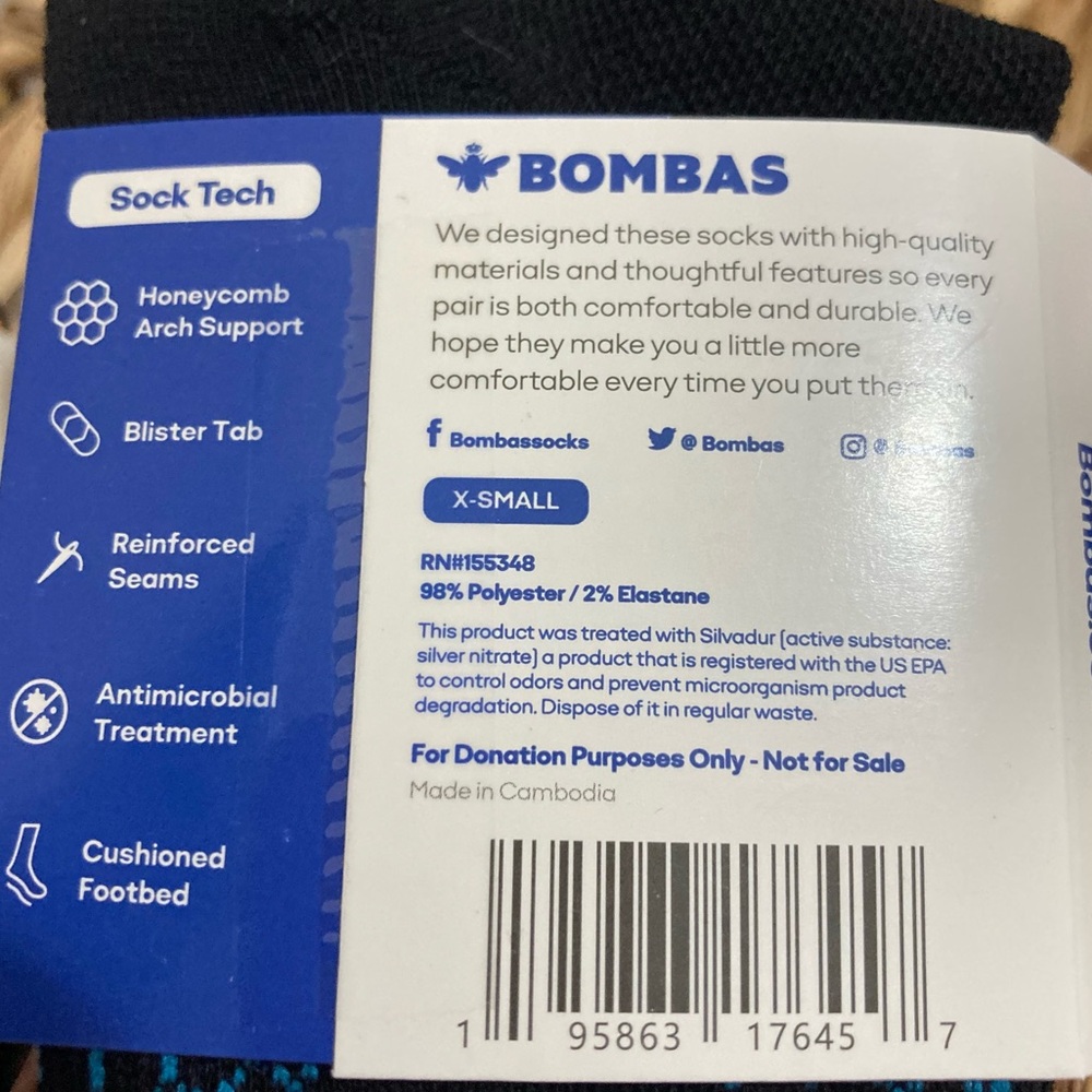 🆕 “Be Better” 1 pair of Bombas Black Ankle Socks with Blue/Orange Bumblebee! 💥 - Picture 7 of 7